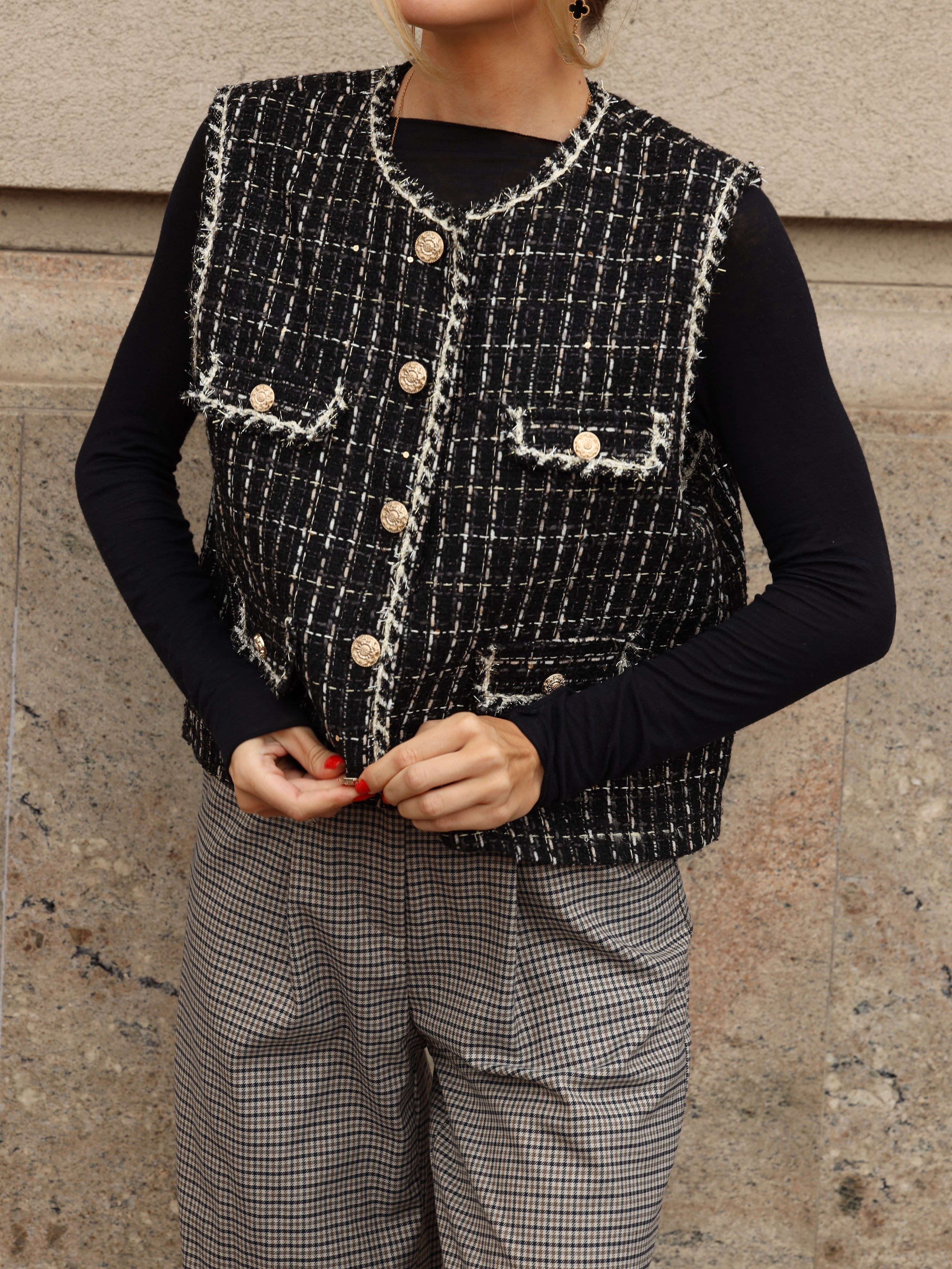 Black and White Tweed Vest – micromini